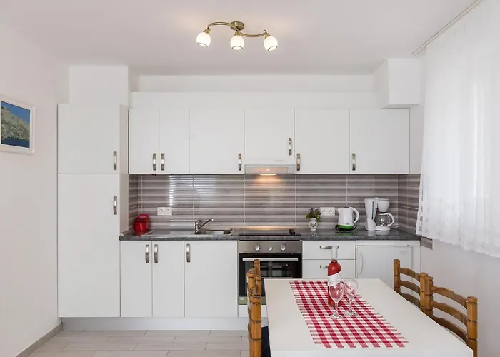 Appartement Celenca - Two Bedroom With Terrace And Pool View - A1 *